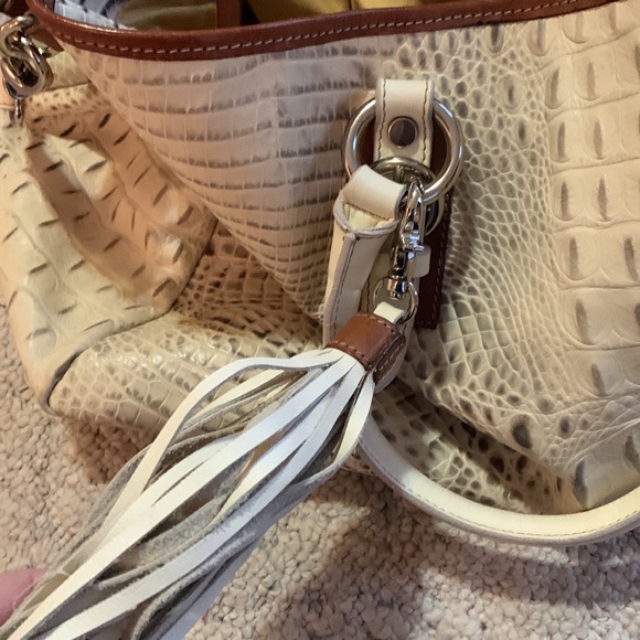 Cavaicanti Leather Bag - Picture 8 of 12